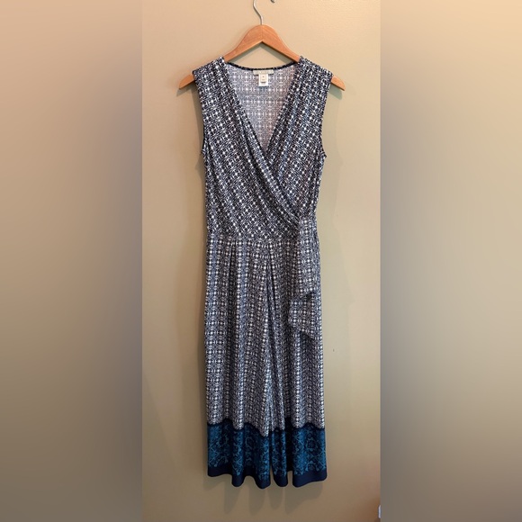 Dana Buchman Navy Blue and White Geometric Jumpsuit Romper - Picture 17 of 17